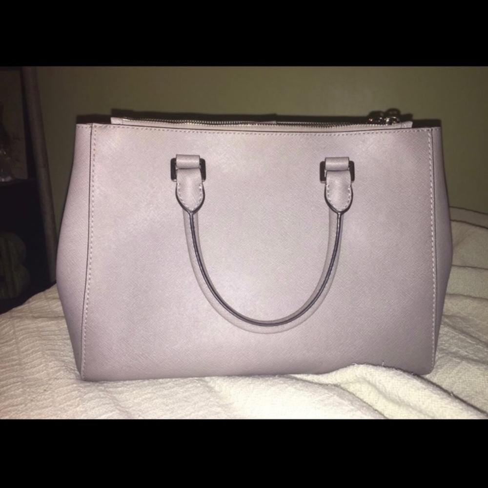 Like new. Barely used. Too small for me - Picture 2 of 5